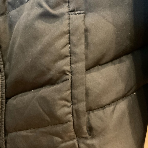 Kenneth Cole Reaction black womens large puffer coat - Picture 4 of 6